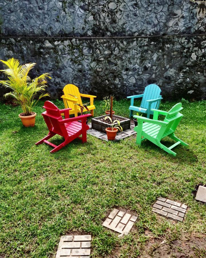 コダイカナル Bohemian Hideaway By Futurve Bed & Breakfast エクステリア 写真